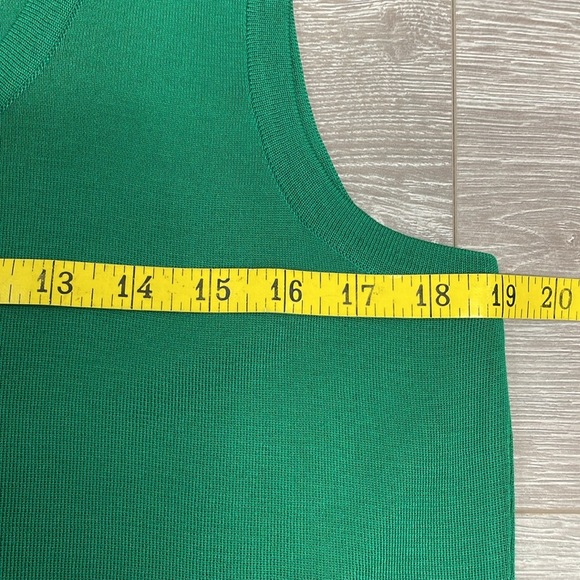 Misook Knit Double Scoop Neck Sleeveless Tank Green L - Picture 5 of 10
